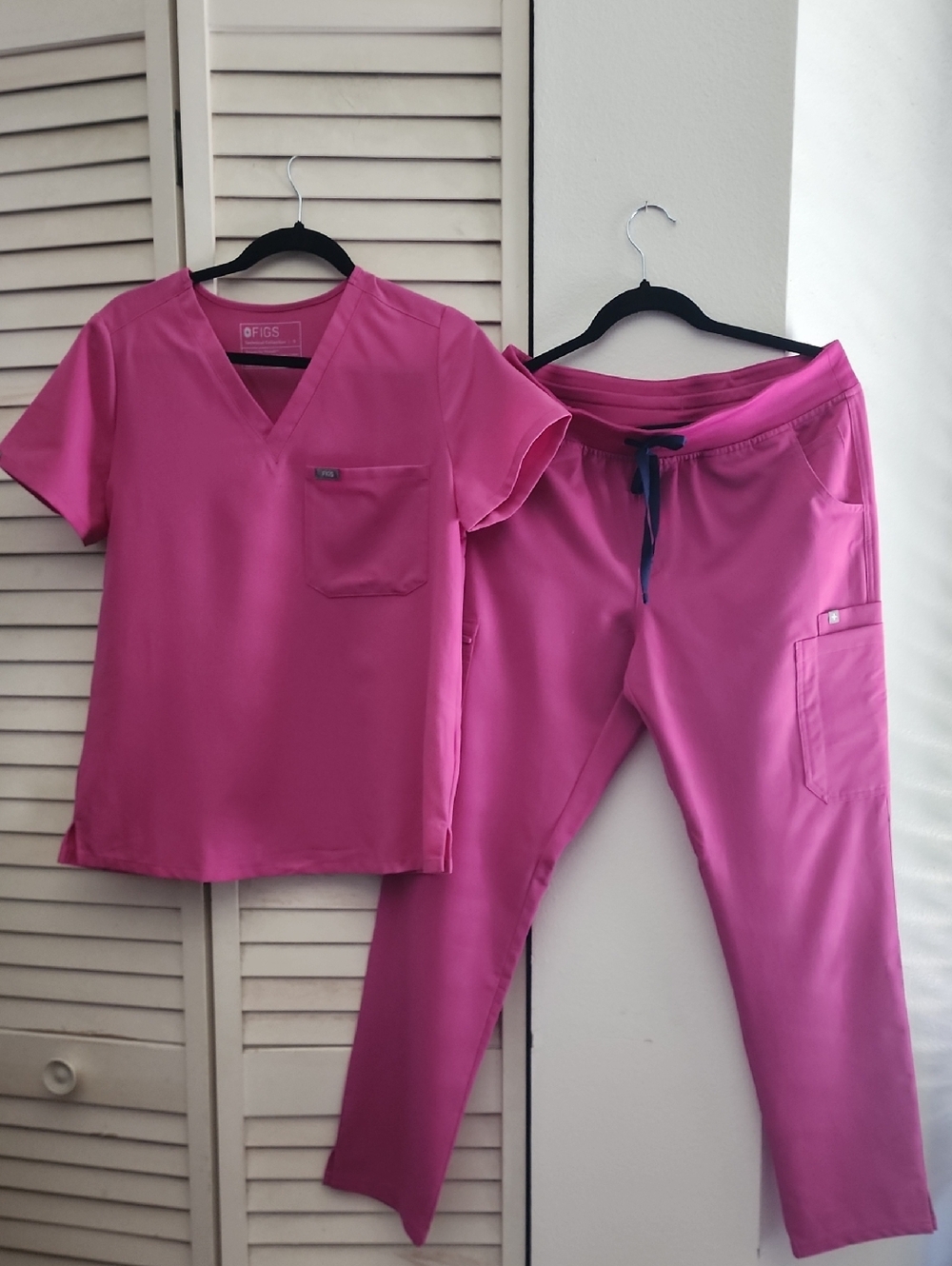 Dark Berry FIGS Scrub Set - Top & Levingston Pants
